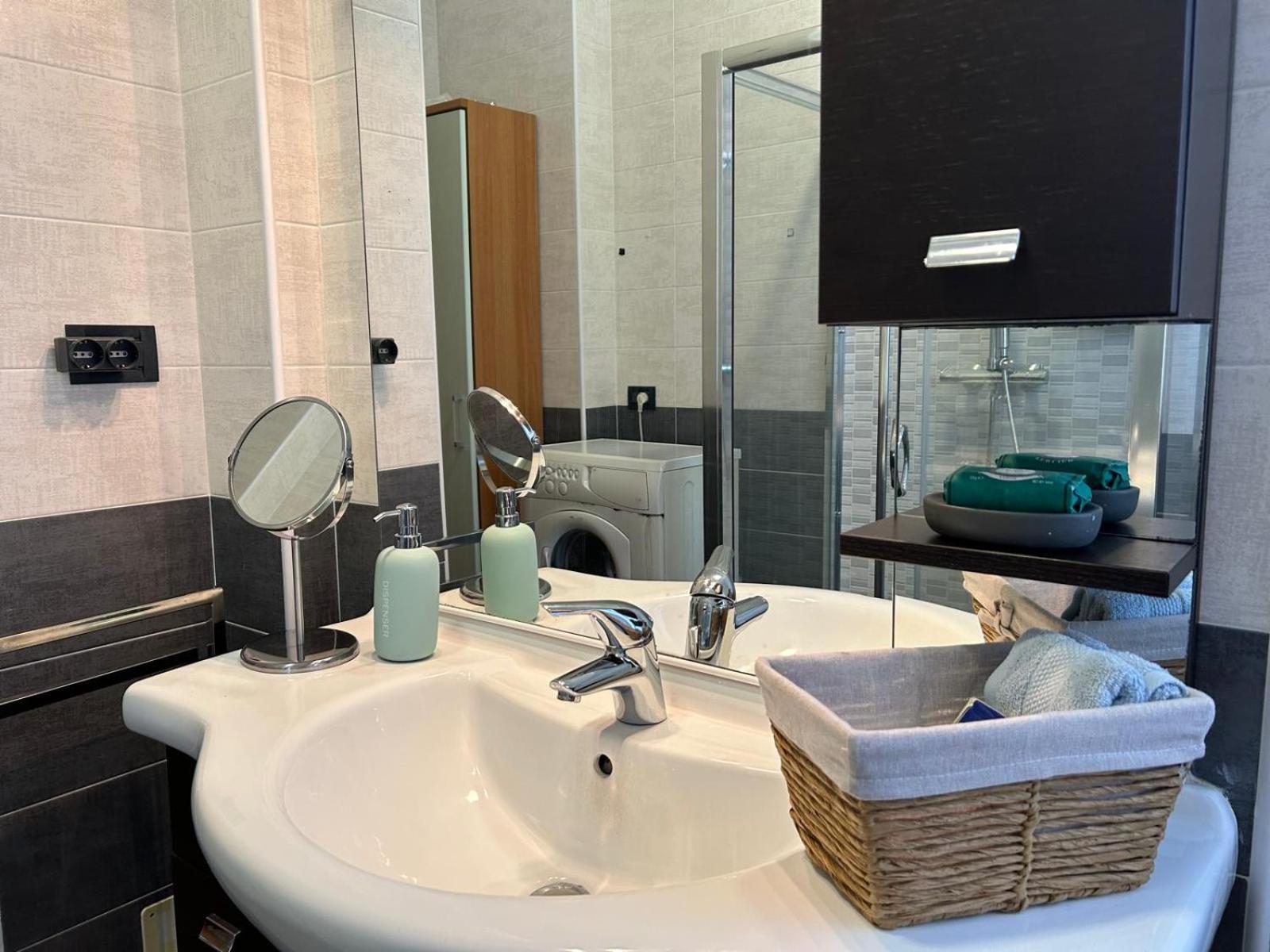 Your Home In Milan - Elegant & Comfortable Stay Milão Exterior foto